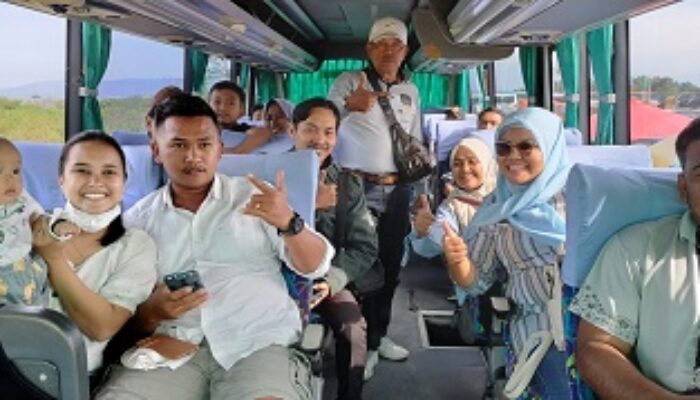 Jamaah Sholawat Ahlul Kirom Turut Sukseskan Ajang F1H2O Di Danau Toba