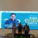 Rektor UNPRI Prof Dr Chrismis Novalinda Ginting M.Kes foto bersama Staf Khusus Menteri BUMN Arya Sinulingga di sela acara BUMN Goes To Campus di Kampus UNPRI, Selasa (31/1).