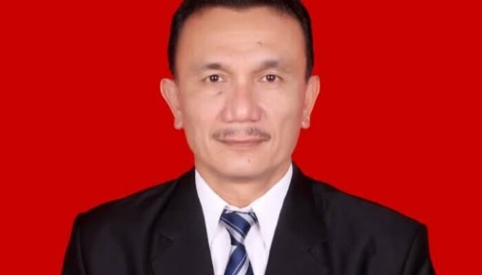 “Pak…Minta Mancis Dong…”