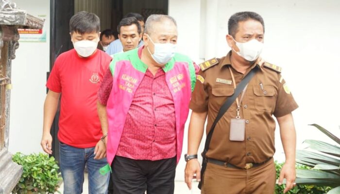 Kejari Medan Terima Penyerahan Tersangka Penggelapan Pajak Senilai Rp244 Miliar