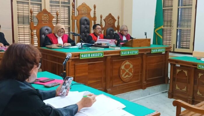 Hakim Vonis Mati Tiga Terdakwa Kurir Sabu