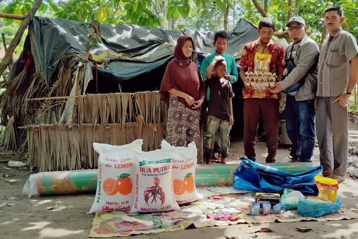 Pekerja Sosial Aceh Utara, Akmal Daud: "Mak…Ka Masak Bu, Adek Deuk Mak”