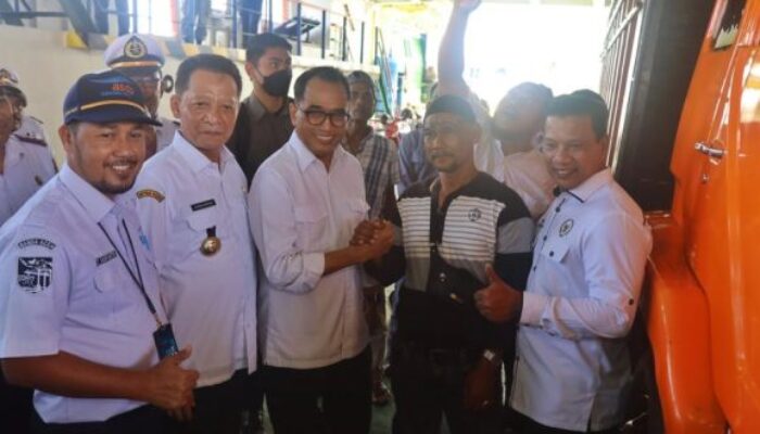 Menhub Tinjau Pelabuhan Penyeberangan Ulee Lheue