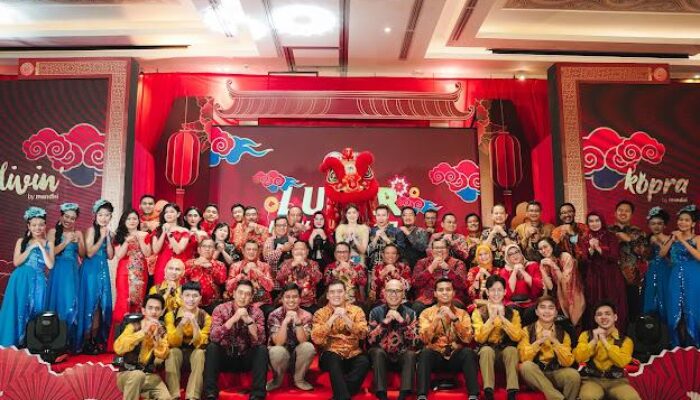 Mandiri Berbagi Kebahagiaan Imlek dengan Nasabah Utama