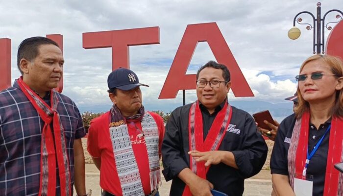 Ketum SMSI Pusat: Pemerintah Harus Kembangkan Potensi Keindahan Danau Toba