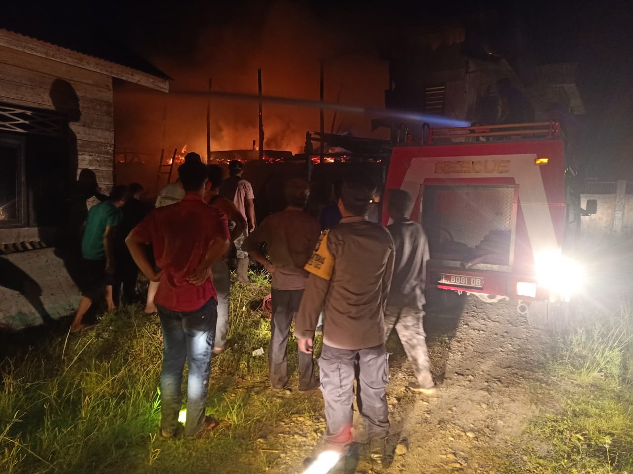 Dua Rumah Ludes Terbakar Di Aceh Timur, Kerugian Ratusan Juta