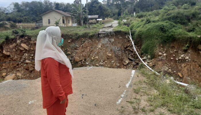 Delapan Rumah Warga Rusak Dihantam Angin Puting Beliung