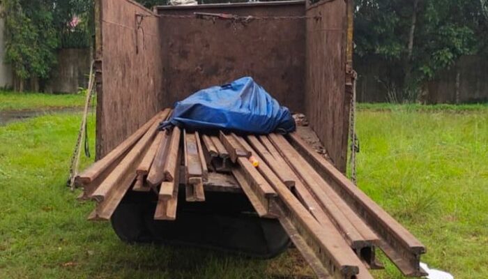 Pencurian Rel KAI, 2 Oknum Polisi Dan TNI Dibekuk
