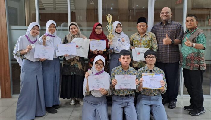 Tim Karya Ilmiah SMA Harapan Raih Medali Olimpiade Internasional