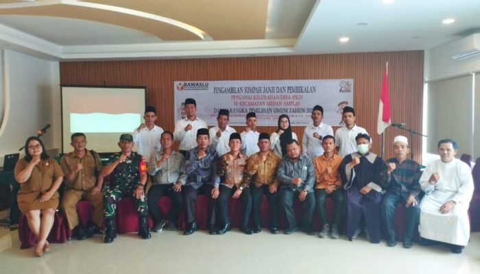 Panwaslu Medan Amplas Lantik 7 Pengawas Kelurahan