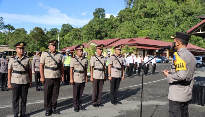 Kasi Propam Dan Empat Posisi Perwira Polres Simeulue Disertijabkan