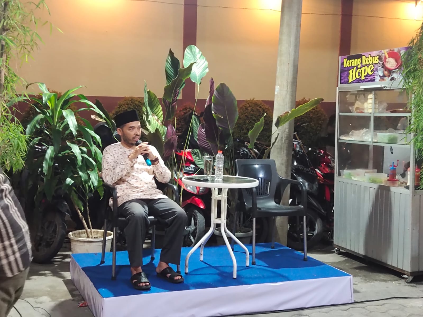 Puluhan Milenial Ngobrol Perkara Iman 'Ortuku Idolaku'