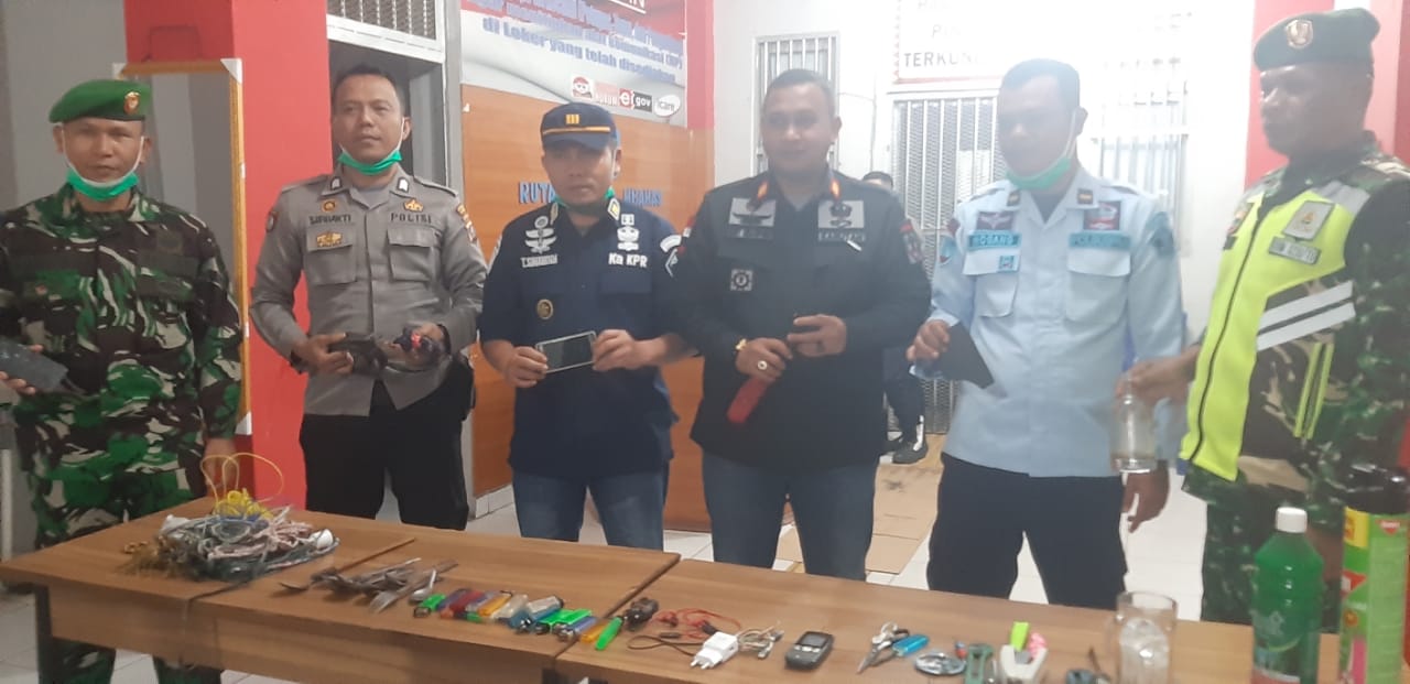 Rutan Kelas IIB Humbahas Kembali Razia Gabungan