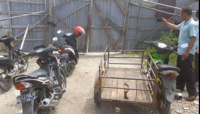 Menjajal Lintasan Darat, Menuju Daerah Terisolir Desa Kayu Menang
