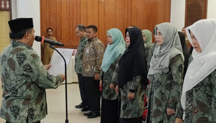 Pj Bupati Pidie Kukuhkan Pengurus Dekranasda 2023-2024