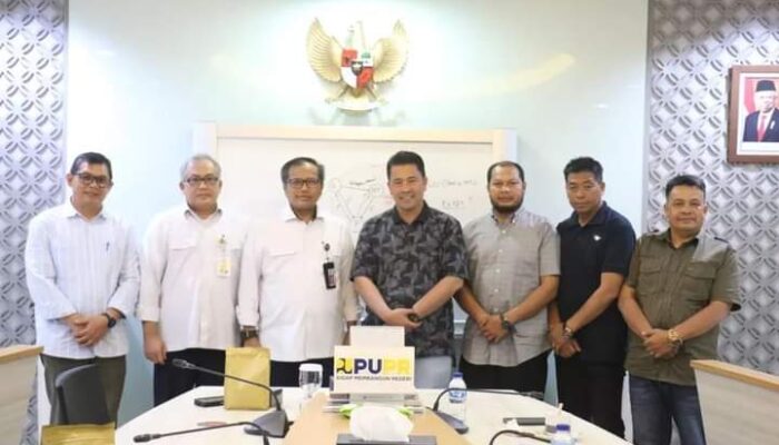 Pj. Bupati Bener Meriah Temui Kemen PUPR RI Usul Jalan KKA Jadi Jalan Nasional