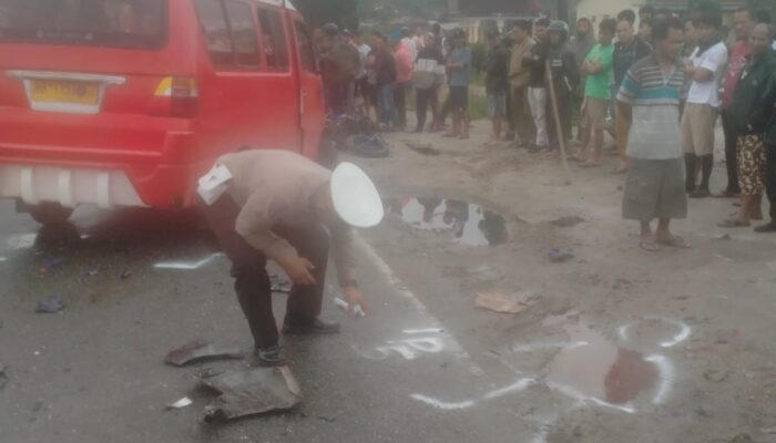 Di Tarutung, Mopen Kontra Sepeda Motor, Dua Tewas