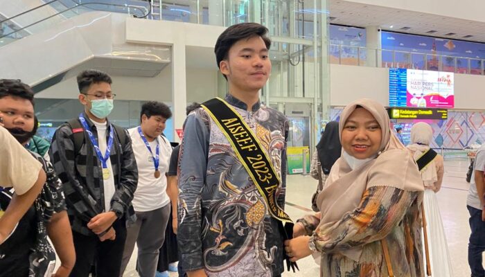 SMA YPSA Raih 2 Emas Dan 1 Perunggu Internasional Di AISEEF 2023