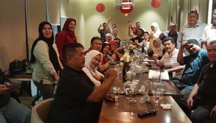 Acara Pelantikan Sukses, Ketum DPP IKA SMP Negeri 12/14 Apresiasi Panitia