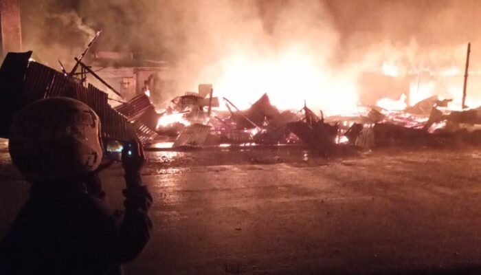 7 Rumah Hangus Dilahap Si Jago Merah