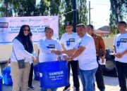 Pelindo Bersama KSI Bagikan Ratusan Tempat Sampah Di 3 Pelabuhan Penyeberangan Samosir