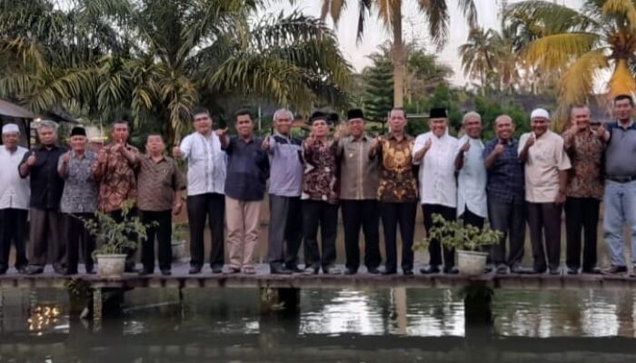 Mantan Pejabat Tapsel Kumpul Bareng Syahrul Pasaribu, Ada Apa ?