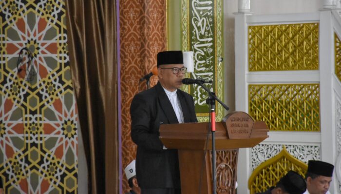 Ustadz Mufakhir Kritisi Masyarakat Banyak Lalaikan Shalat