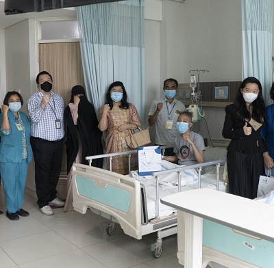 MURNI Teguh Memorial Hospital (MTMH) bekerja sama dengan Smiling Kids Foundation memperingati acara Hari Kanker Anak Sedunia (International Childhood Cancer Day), Rabu (15/2). Waspada/Ist