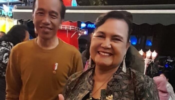 Tiorida Simajuntak Raih Rekor Muri, Bukunya Ditandatangani Presiden Jokowi