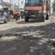 Jalan rusak di Jalan Jamin Ginting, Medan. Waspada/ist