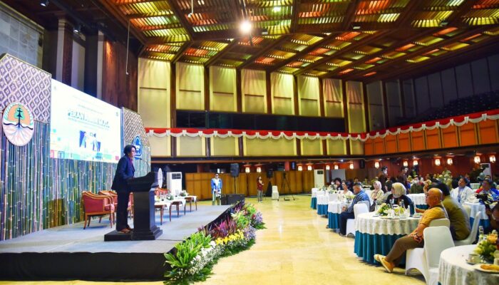 Kaum Muda Punya Peran Strategis Dalam Pencapaian Target Zero Waste, Zero Emission