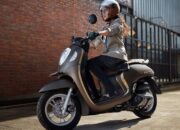 Tips Aman Berkendara Bagi Perempuan