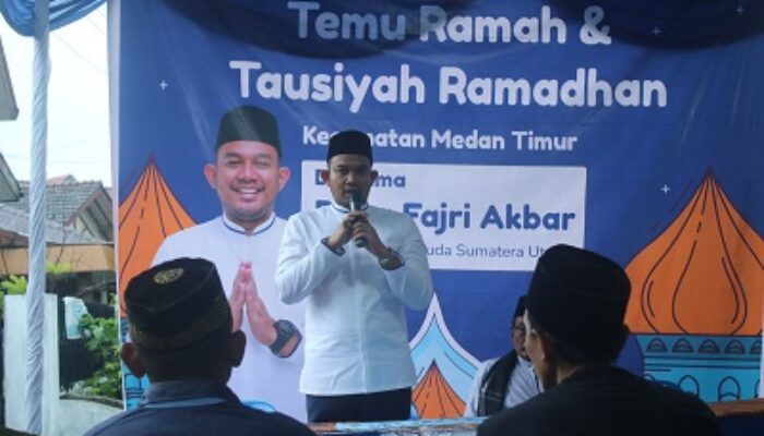 Tokoh Pemuda Sumut Fajri Akbar Gelar Temu Ramah Dan Tausyiah Ramadhan Bersama Warga