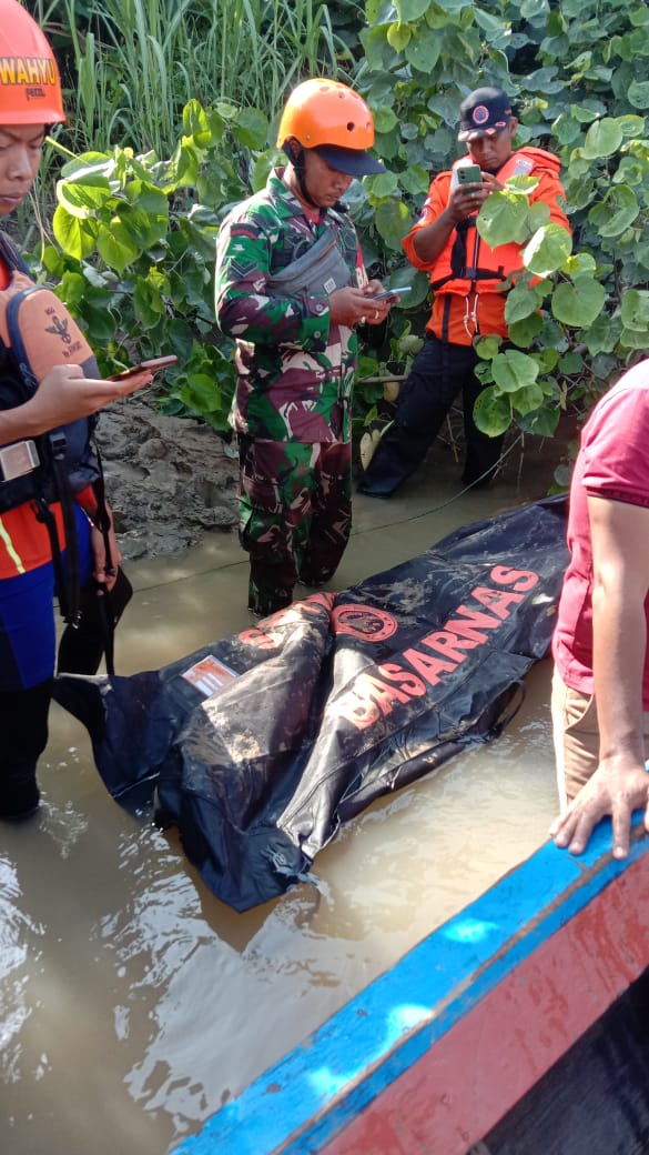 Santriwati Hanyut Di Sungai Parsariran Ditemukan Tewas Setelah 3 Hari Pencarian