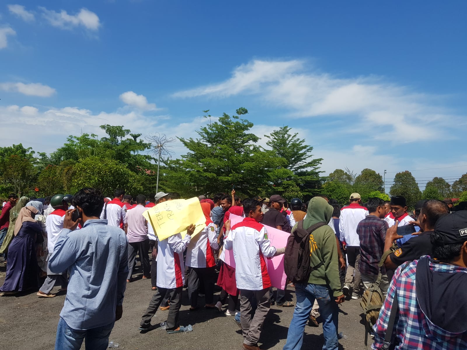 Massa Abpednas Pertanyakan Hati Nurani Wali Kota Subulussalam