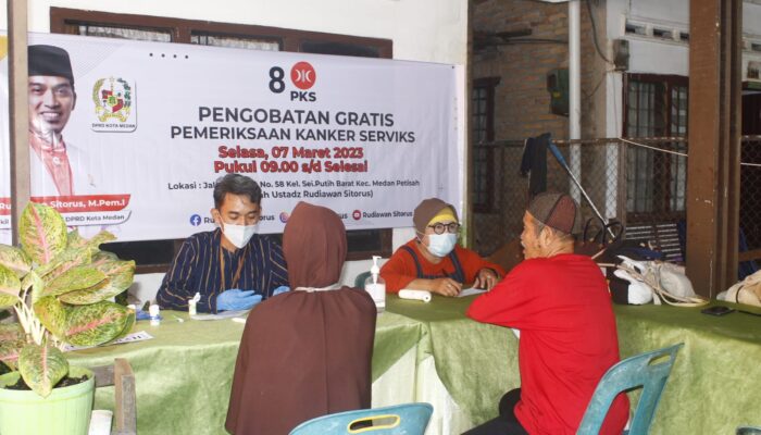 Dr.Rudiawan Sitorus Gelar Pengobatan Gratis Dan Pemeriksaan Kanker Serviks