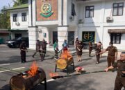 Kejari Madina Musnahkan BB 82 Kasus Kejahatan