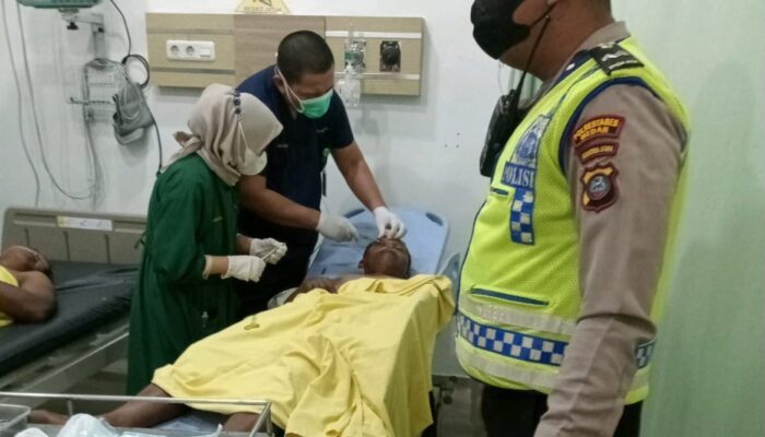 Dituduh Tabrak Lari, Sopir dan Kernet Diamuk Massa Di Jl. Meteorologi