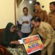 Pj Wali Kota Banda Aceh Serahkan BLT Dana Desa Untuk Warga Kota Baru