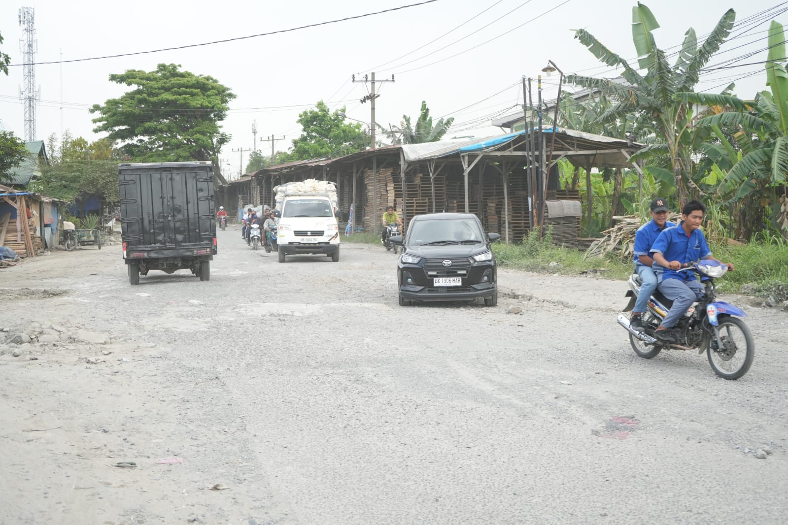 Bagian Jalan Rusak Di Jalan Platina 1 Bukan Wilayah Kota Medan