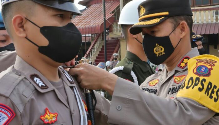 Kapolres Pimpin Apel Gelar Pasukan Operasi Keselamatan Toba Di P.Siantar