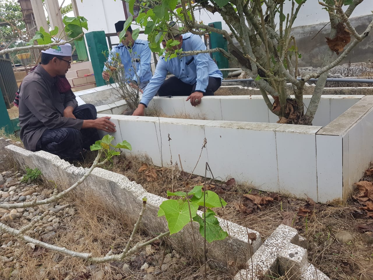 Jelang Ramadan, BKPRMI Aceh Timur Ziarahi Makam Dr Zubir Mahmud