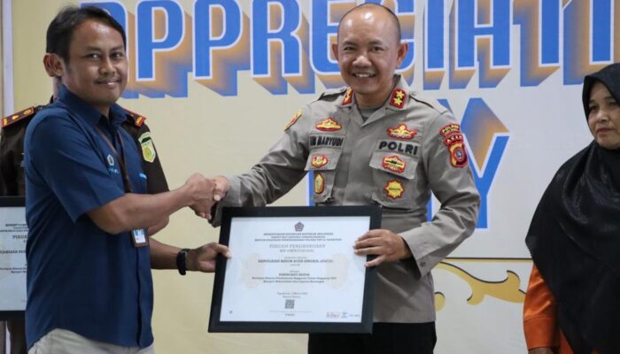 Polres Aceh Singkil Terima Tiga Penghargaan