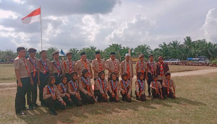 Ketua Kwarcab Pramuka Melepas Duta Palas Ikuti Lomba Tingkat Provinsi