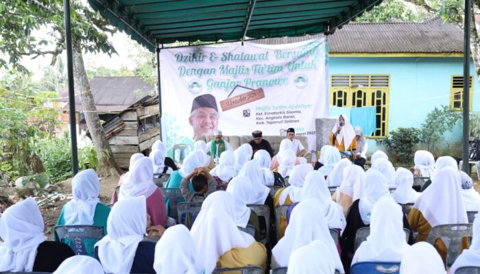 Tuan Guru Sahabat Ganjar Gelar Zikir dan Selawat Bersama Majelis Taklim Al-Akhyar di Tapsel