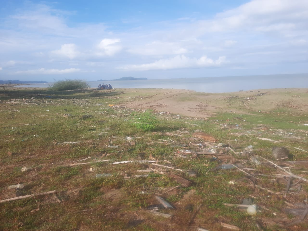 Perjalanan Ke Pantai Batahan Nan Eksotis Tapi Terabaikan