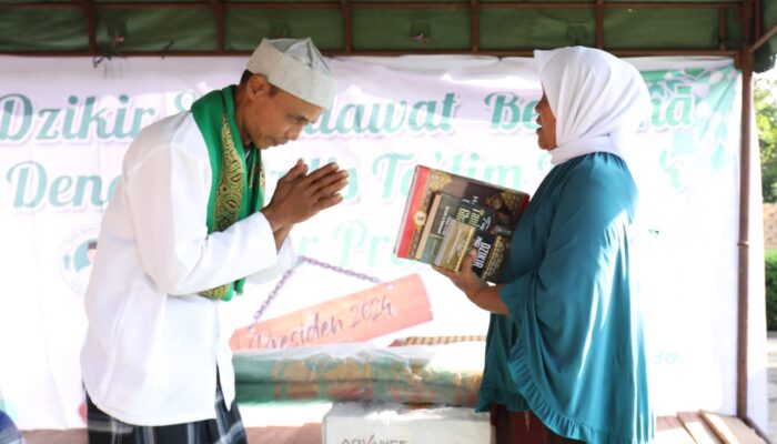 TGS Ganjar Gelar Kajian Pendidikan Jiwa Dan Akhlak Bagi Jemaah Majelis Talim Di Angkola Timur