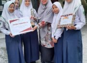 Siswa SMP Al Washliyah 8 Juara 1 Baca Puisi