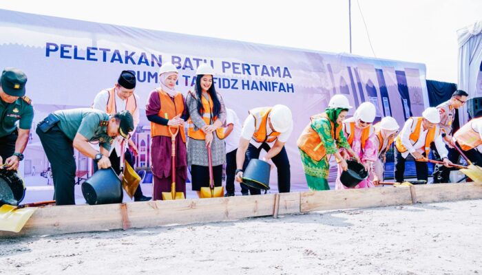 Peletakan Batu Pertama Pembangunan Rumah Tahfidz & Panti Asuhan Hanifah, Bobby Nasution: Semoga Bermanfaat