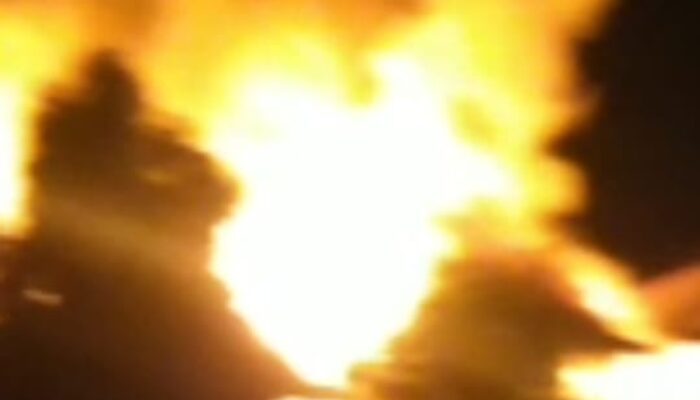 6 Rumah Hangus Terbakar Di Panyabungan